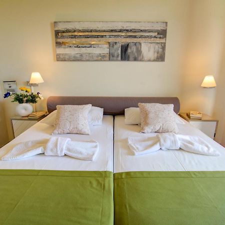 Chriselen Hotel Елеонас Екстериор снимка
