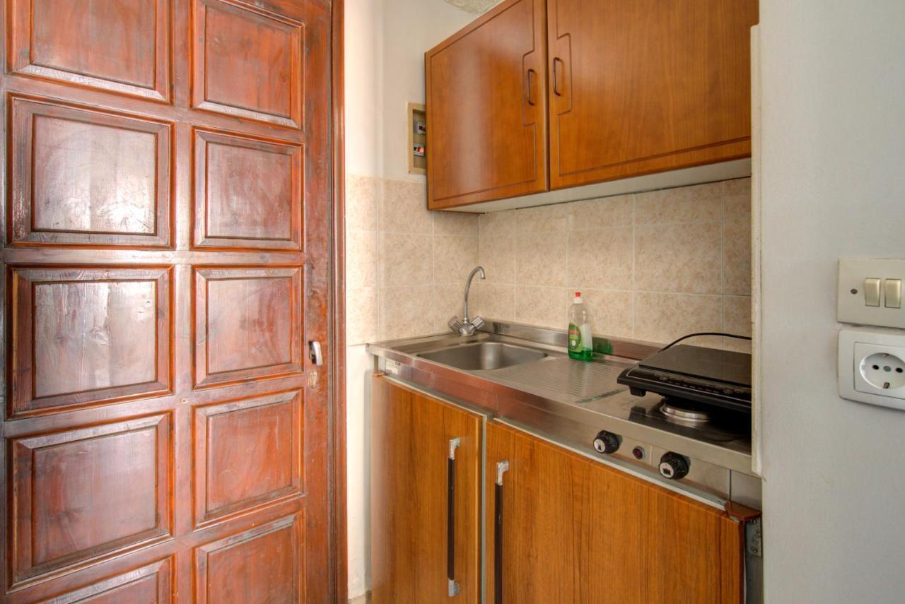 Chriselen Hotel Елеонас Екстериор снимка